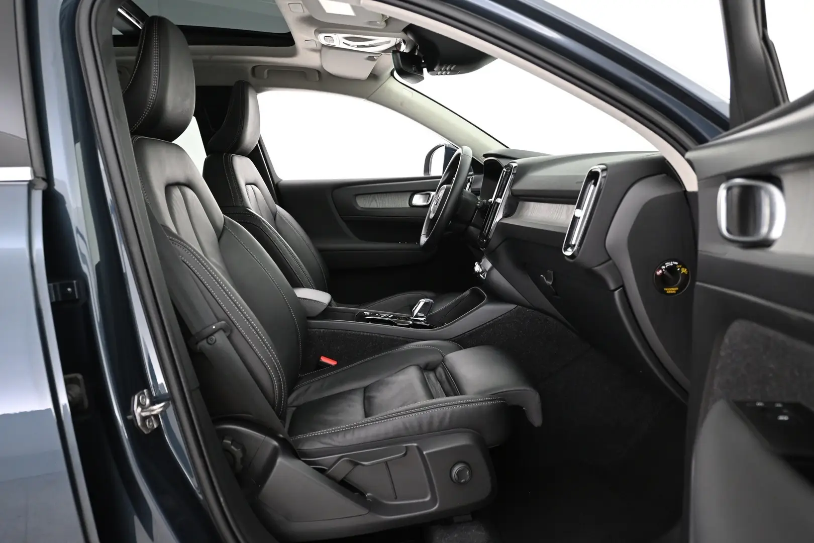 Car Image - 2JMhiJ5AsLaWtkHRxGIaen