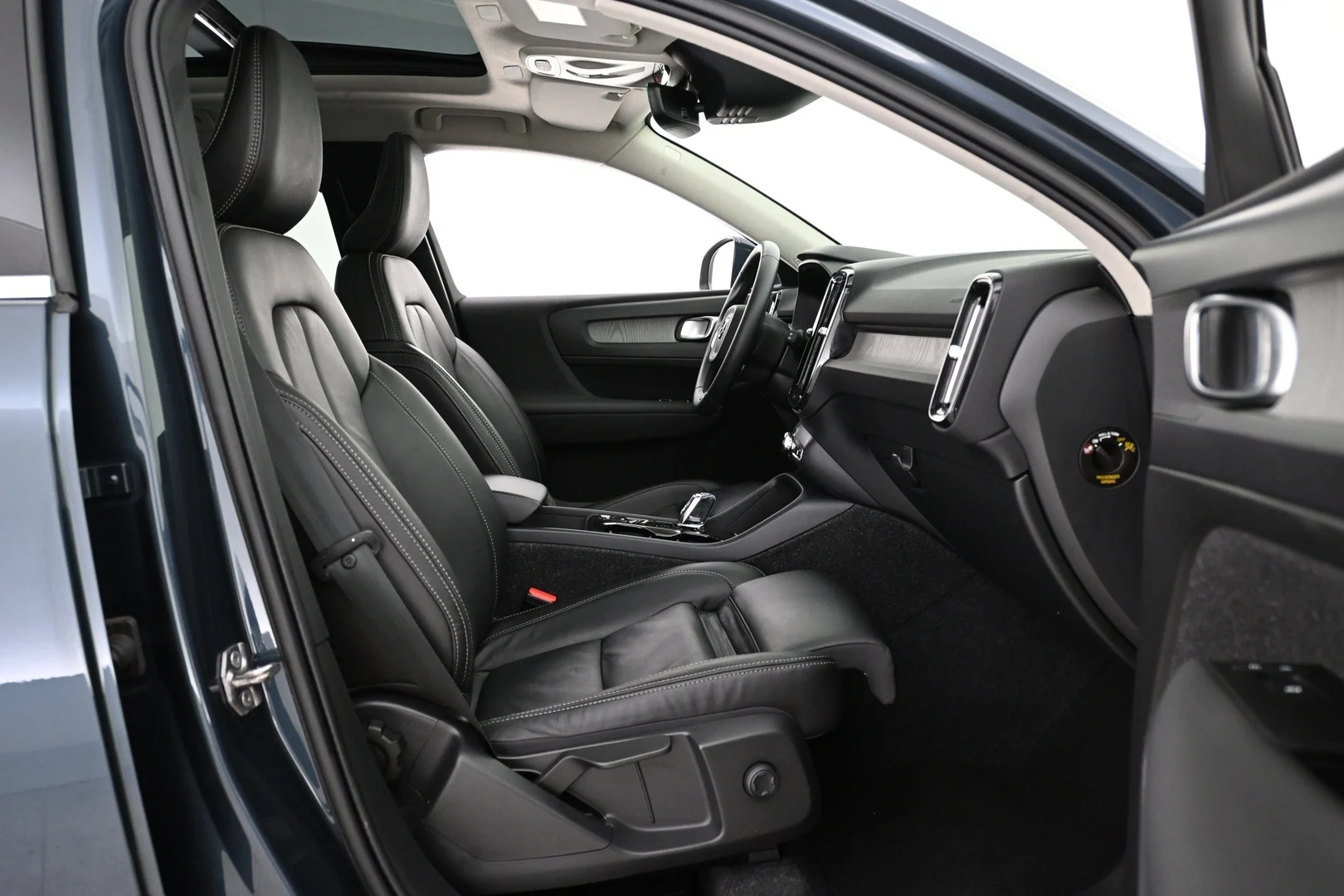 Car Image - 2JMhiJ5AsLaWtkHRxGIaen