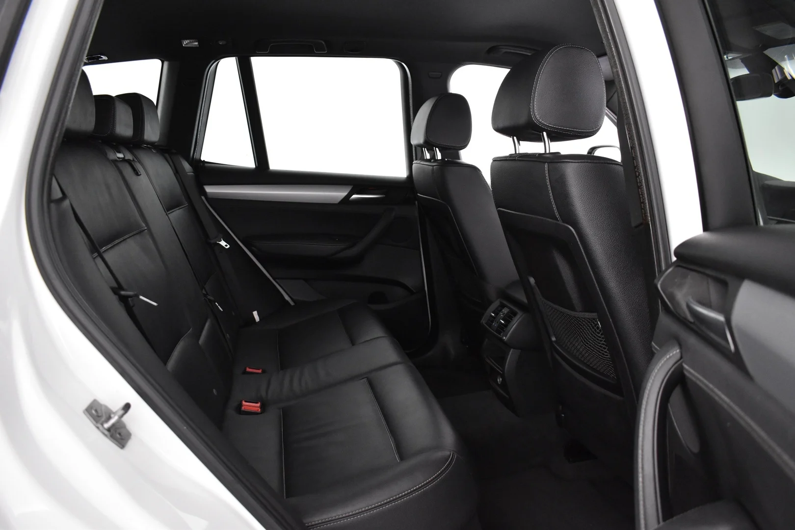 Car Image - 6WioC5F0jGmLZjrQWdCfiW