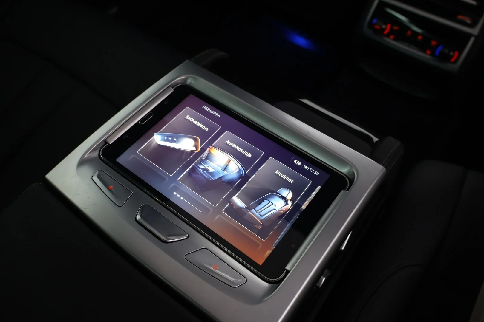 Car Image - liVEyLGqy73B1bmfjZ2No