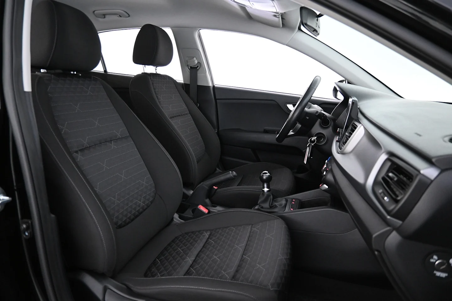 Car Image - 49x0Qn2FvZMzfIWeFQ2OZ4