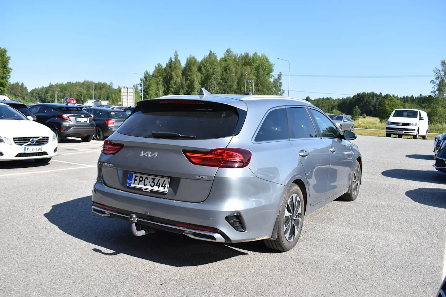 Car Image - 2v2oRc6nPDCYRqmmhJUWo8