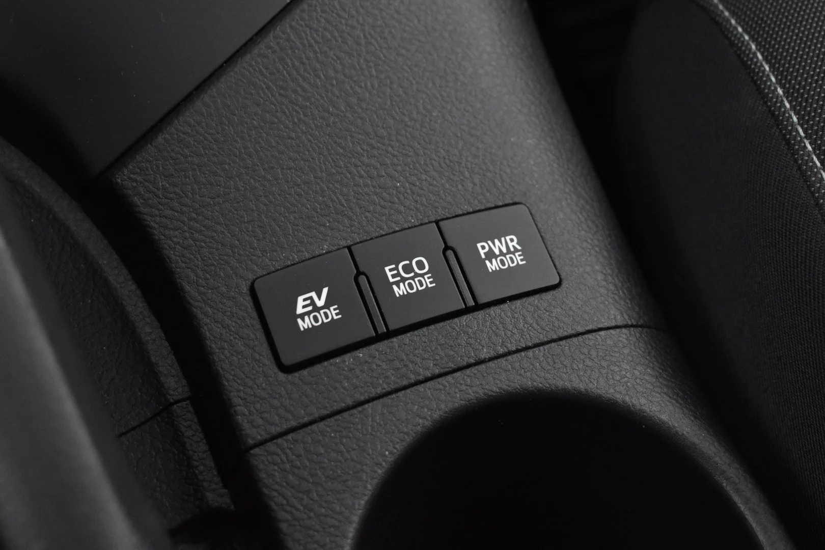 Car Image - 3YW6jIeCobeAV0lW4bbtxJ