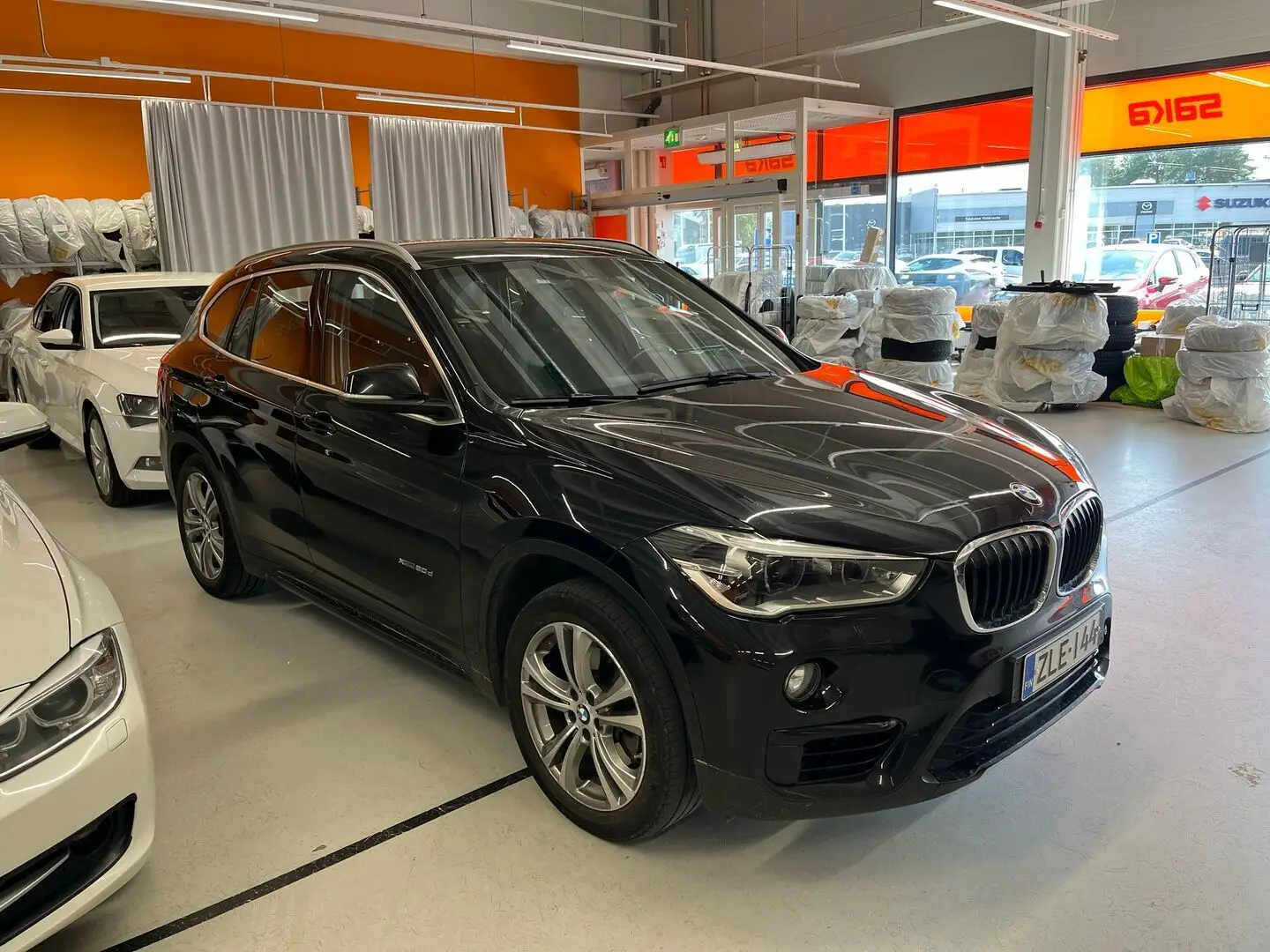 Car Image - 1hkz9AL1MTTE0fKl2xQq6r