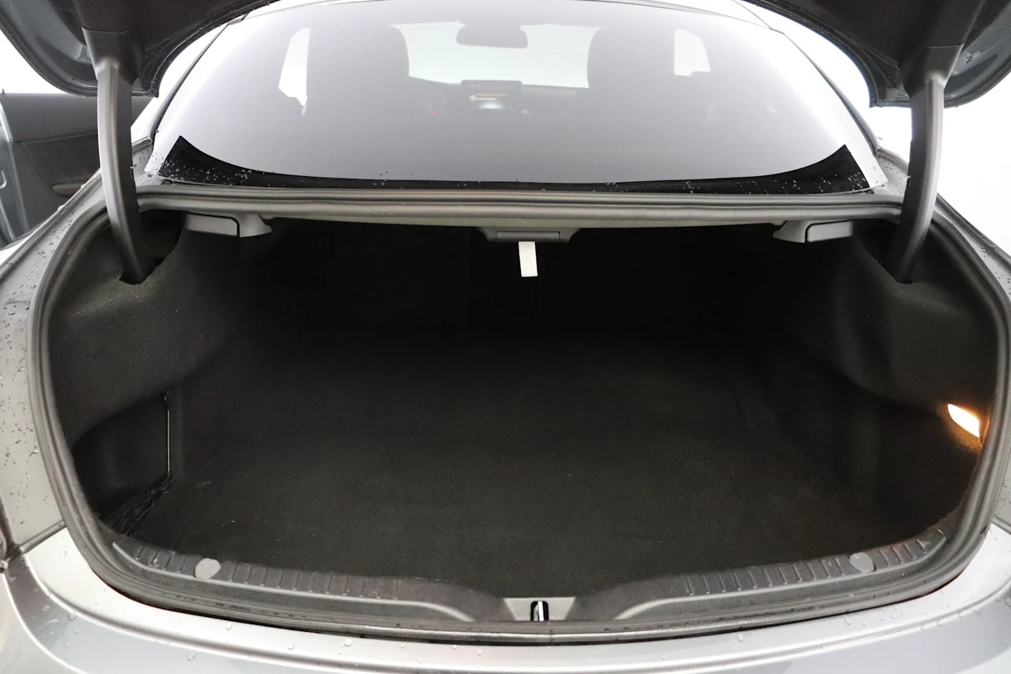 Car Image - 6eja12decv31KjyZ8eZx1G