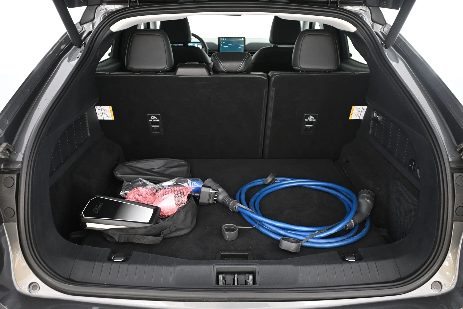 Car Image - 3qnSPo1Rh6ixFzgmK5P8iT