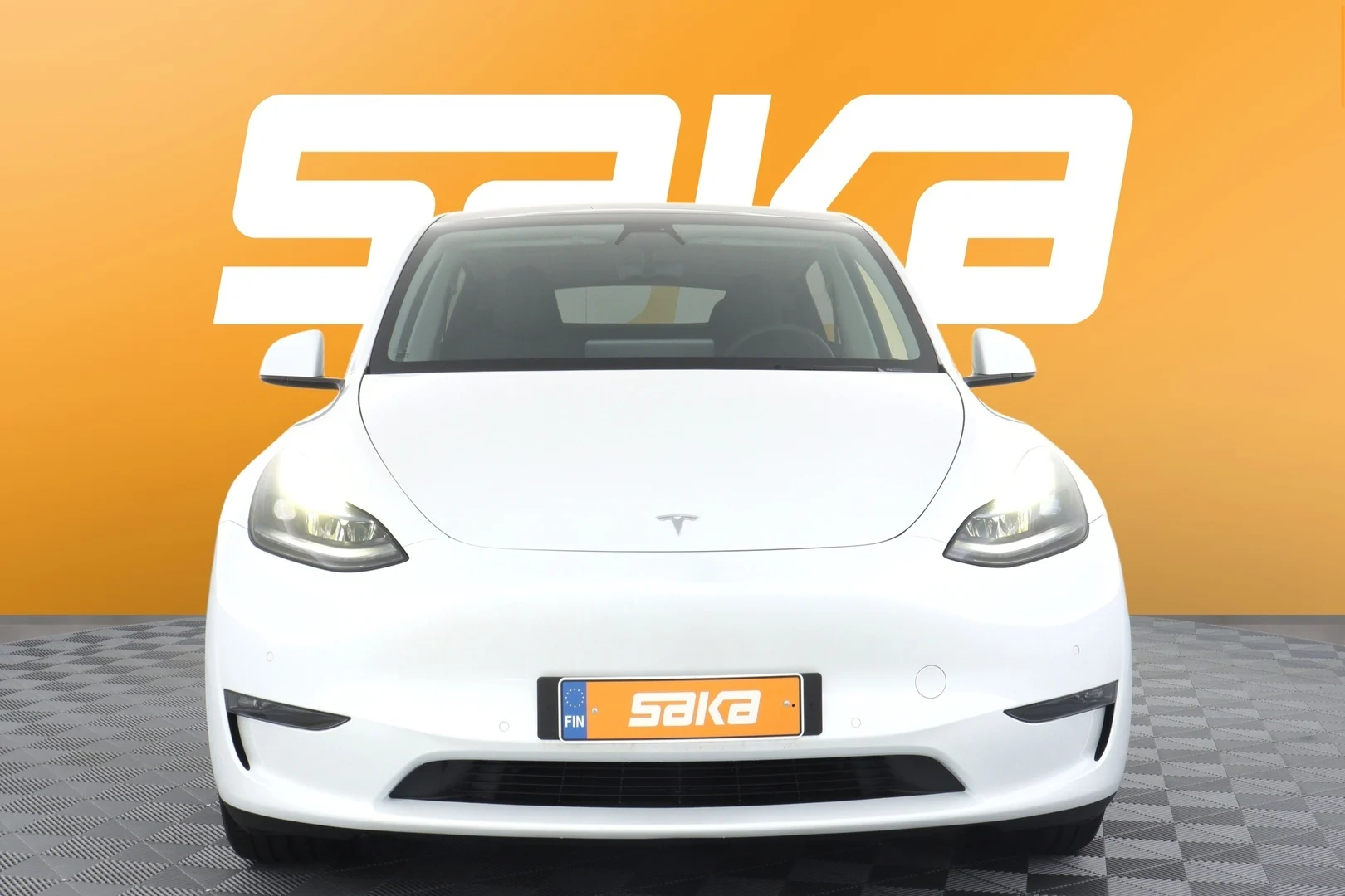 Car Image - 2iOOHCR2fNRnmUWcoJ4E7J