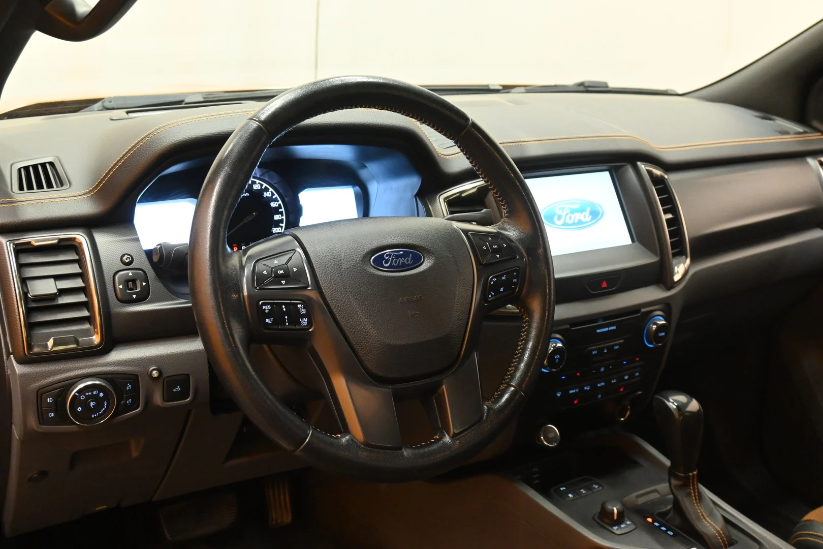 Car Image - 7st0o1xW5bfPiLVKHpC48W
