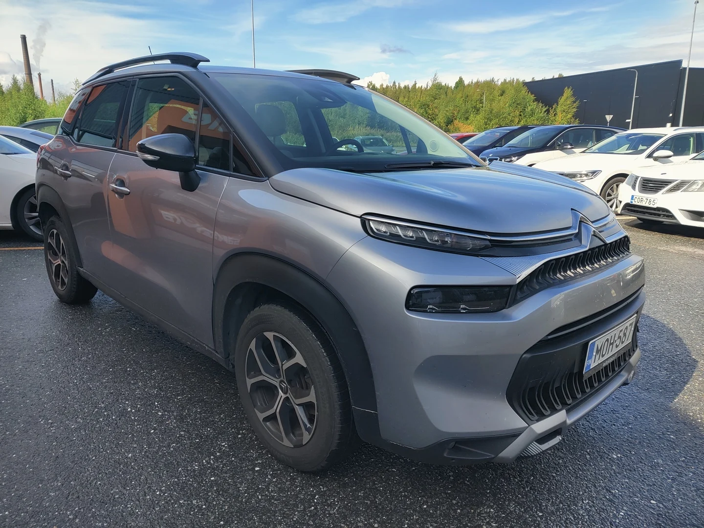 Car Image - 1VHpkU5oBKlw3xGPzK484f