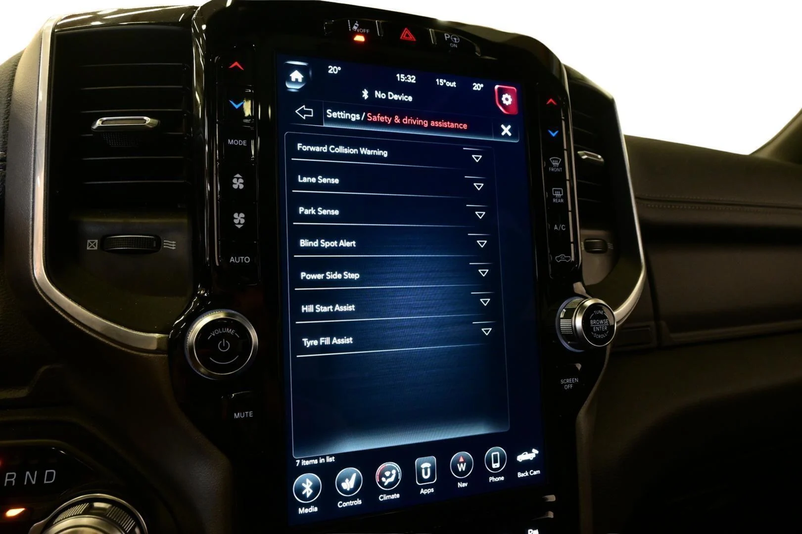 Car Image - 18w0m3fcSYT3Bq9Qp4mUMl