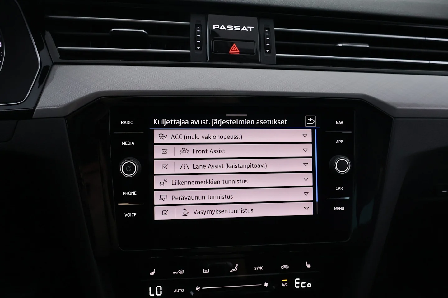 Car Image - Vt1z6hlokY5ikc3rR2uje