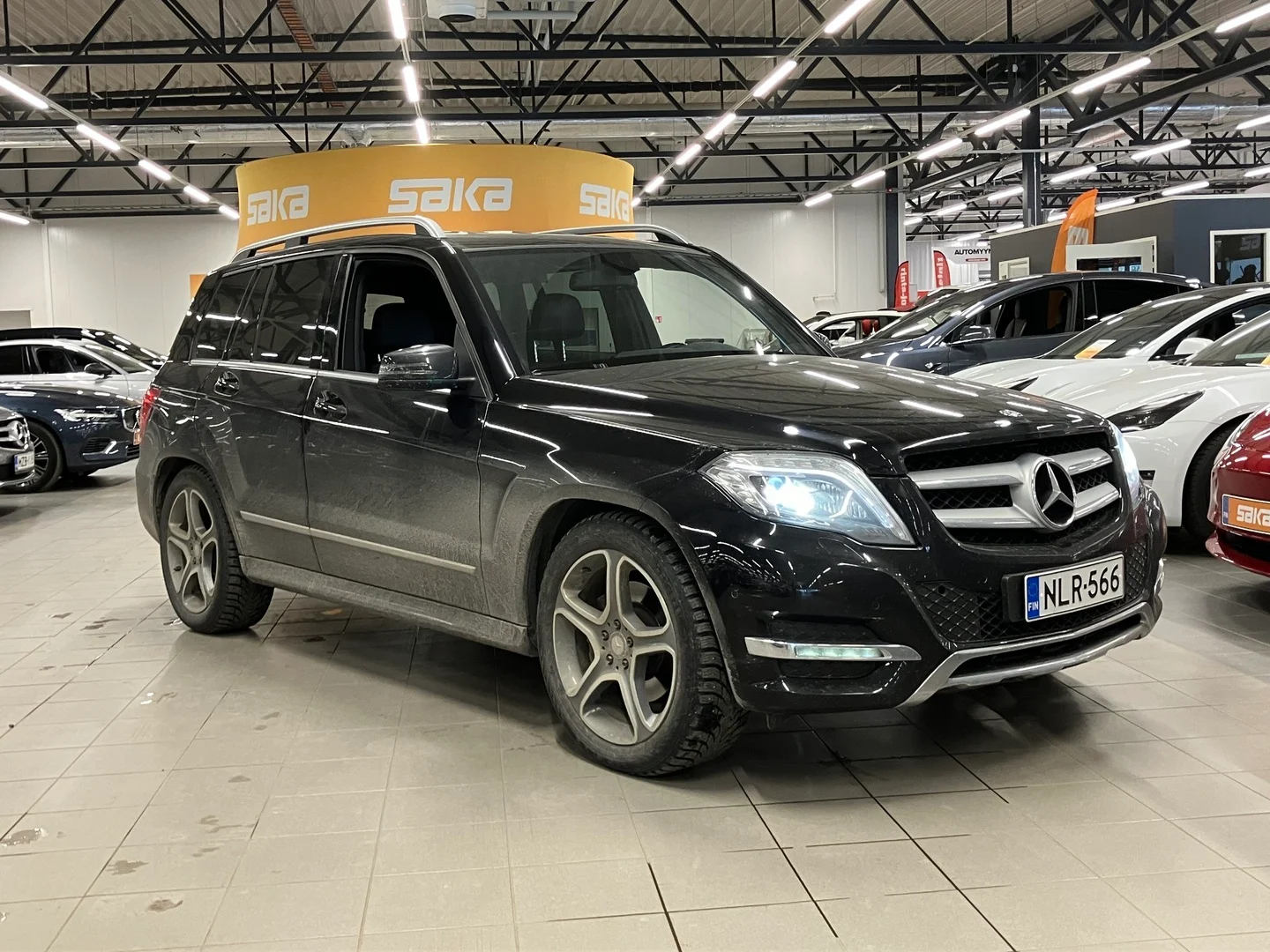 Car Image - YwF9ZjDPHPXAWbHz6LjiG