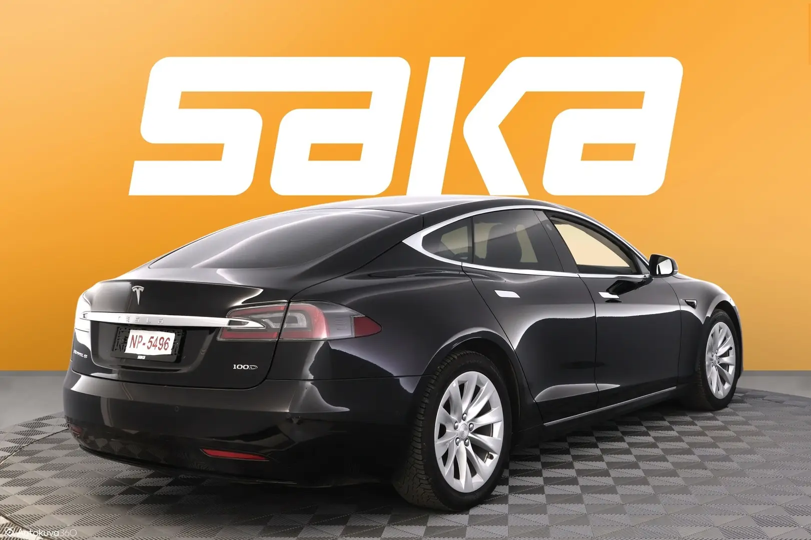 Car Image - 7v5E37ez4iaST2zpj2sleO