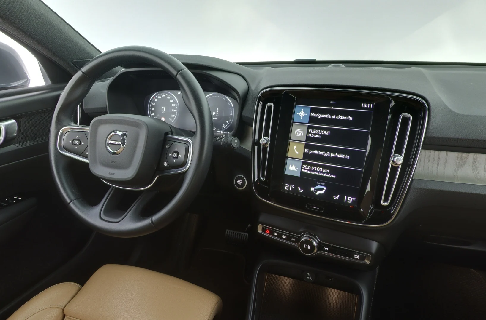 Car Image - 430dTeyA5JLSnvwKy7YiOV
