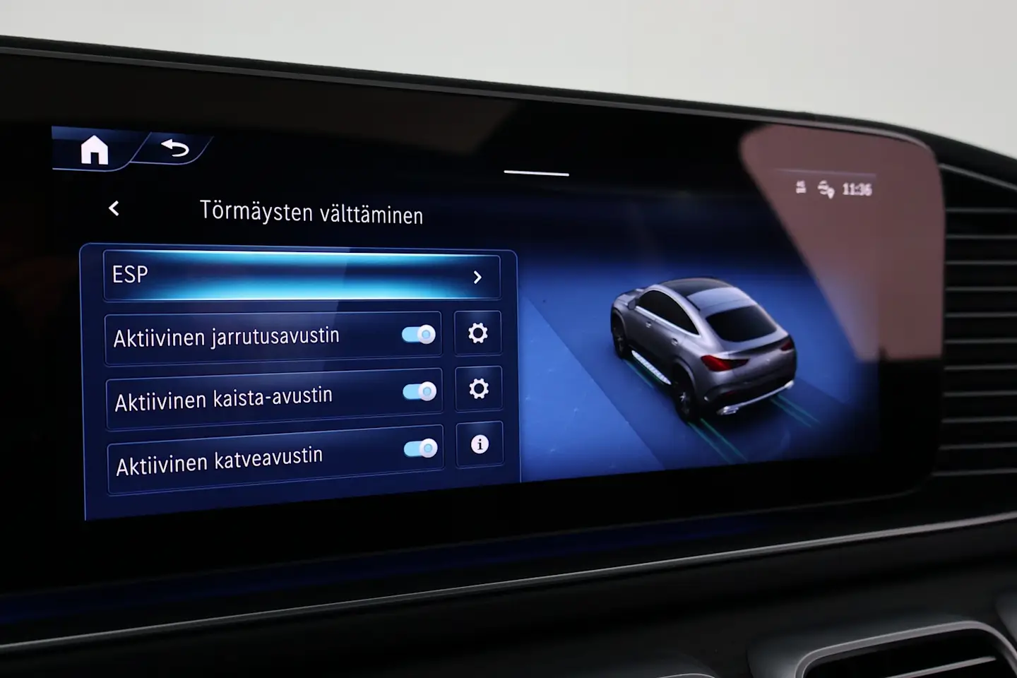 Car Image - zSMg2ikQm8q8U04Lr5DDN
