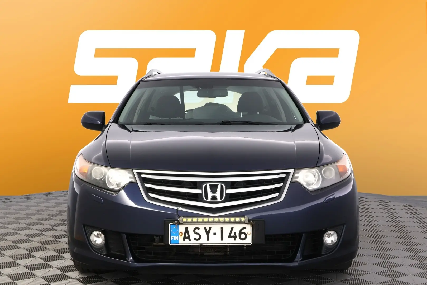 Car Image - 665W0SG5yhygYduJGhzMR1