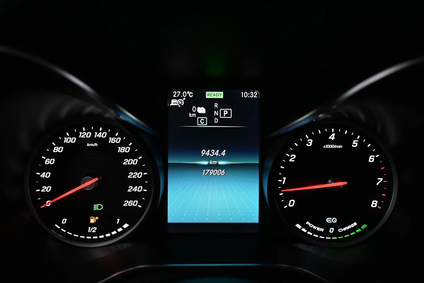 Car Image - 4vAHiGUG72LpAgkBj7Vr2d