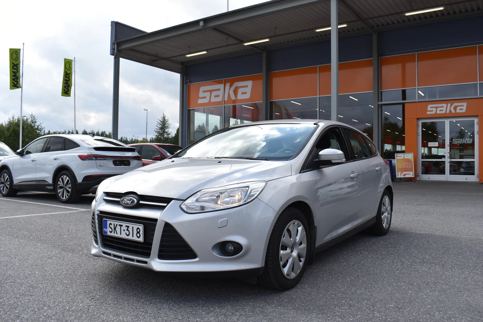 Car Image - 6D8QsDkDJrVkFmgSAn0ZK1