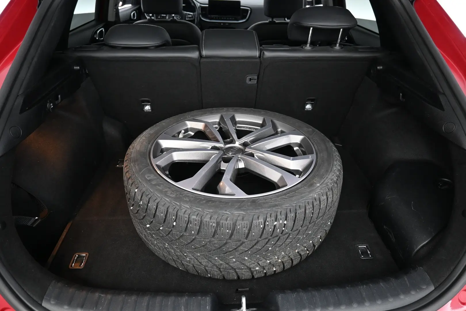 Car Image - 3I2IRytBHn58XcGoo3ipsD
