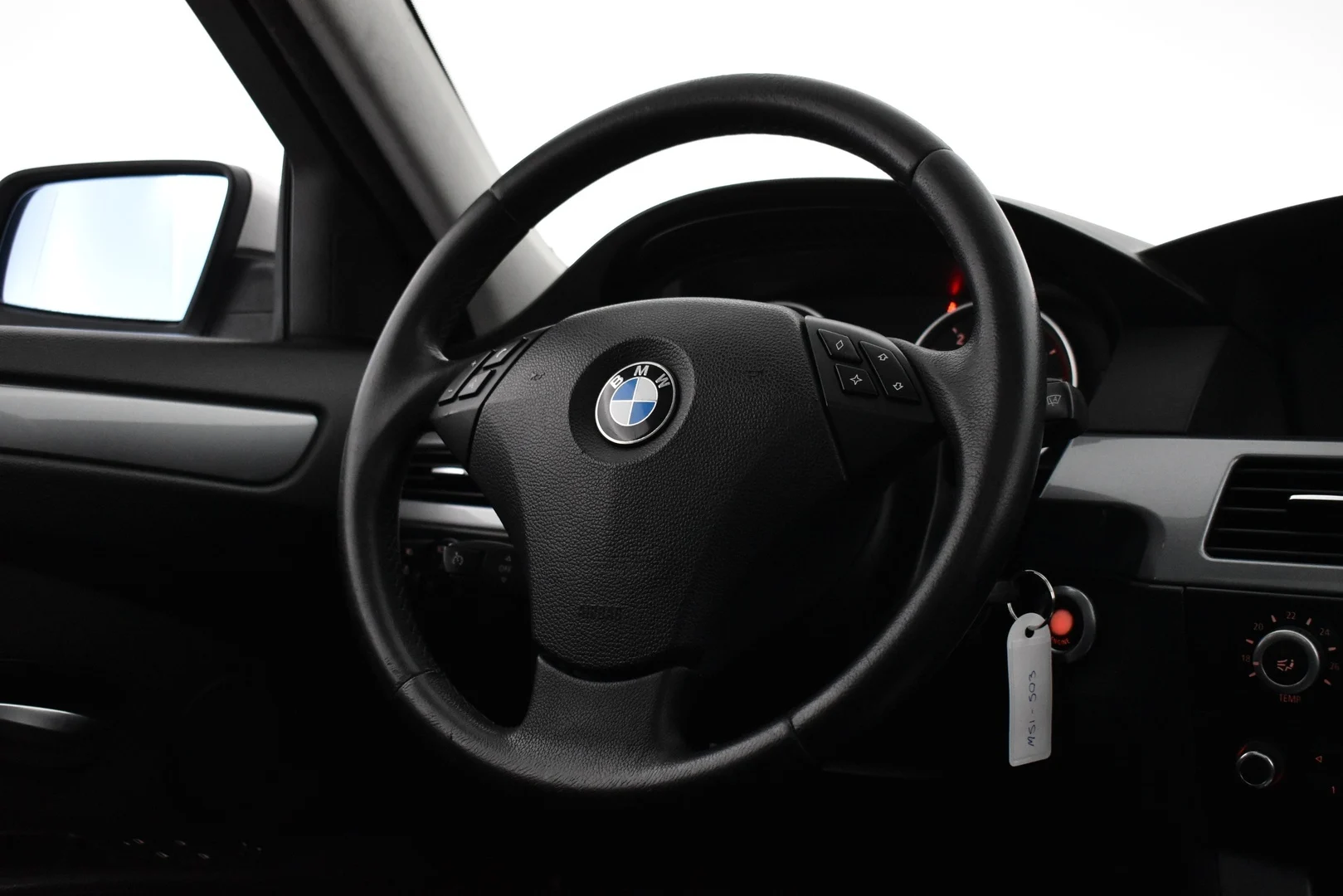 Car Image - CZwZbhWu80bQkEg6uqHlo