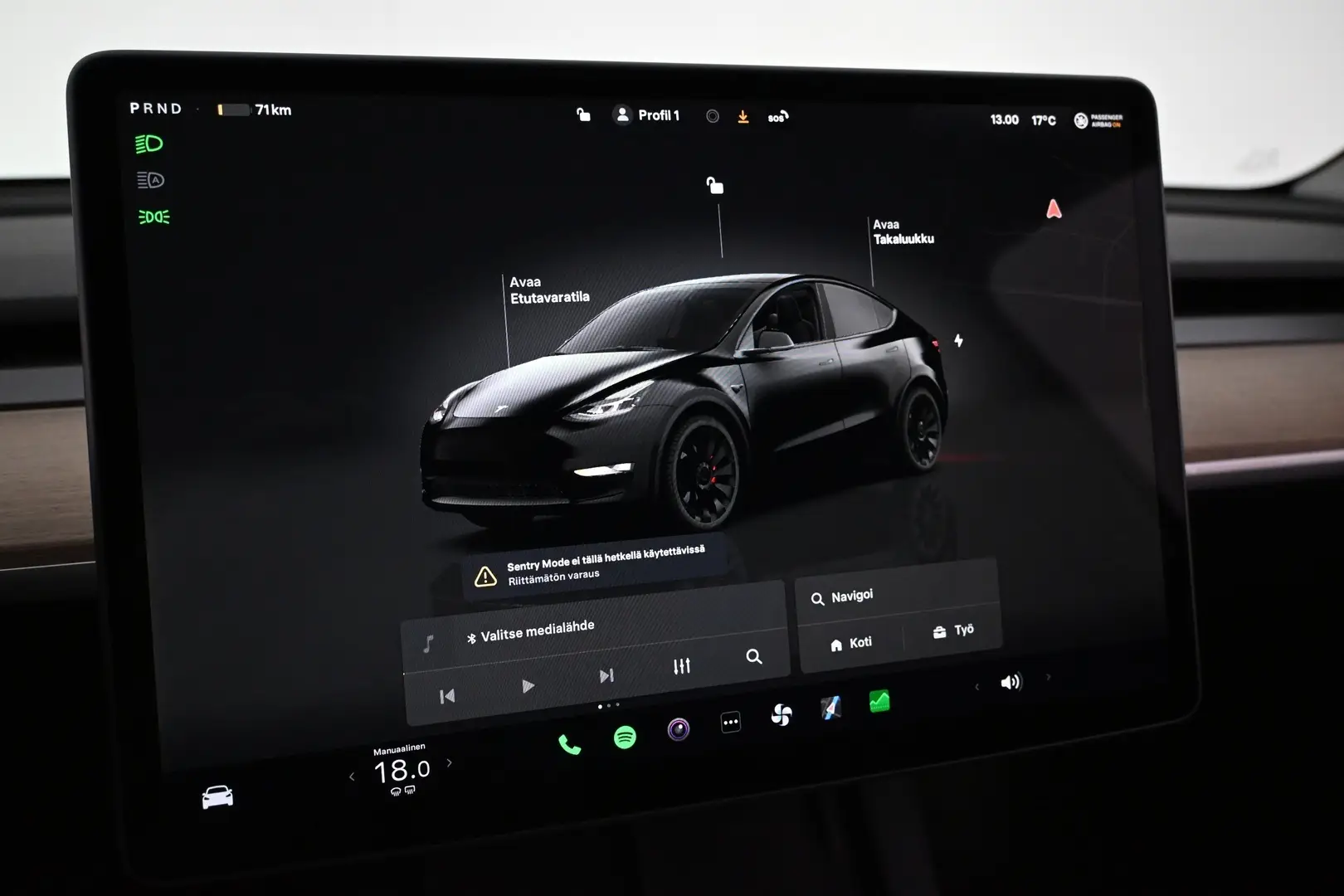 Car Image - YeU7dgEpor418BgxNPAI9