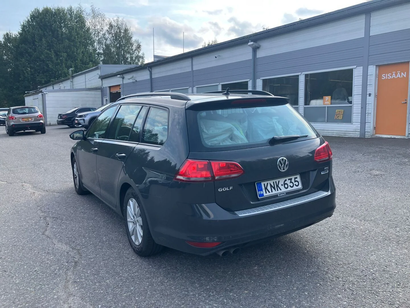 Car Image - 5K8h99zxAKmEluFvNTvdKu