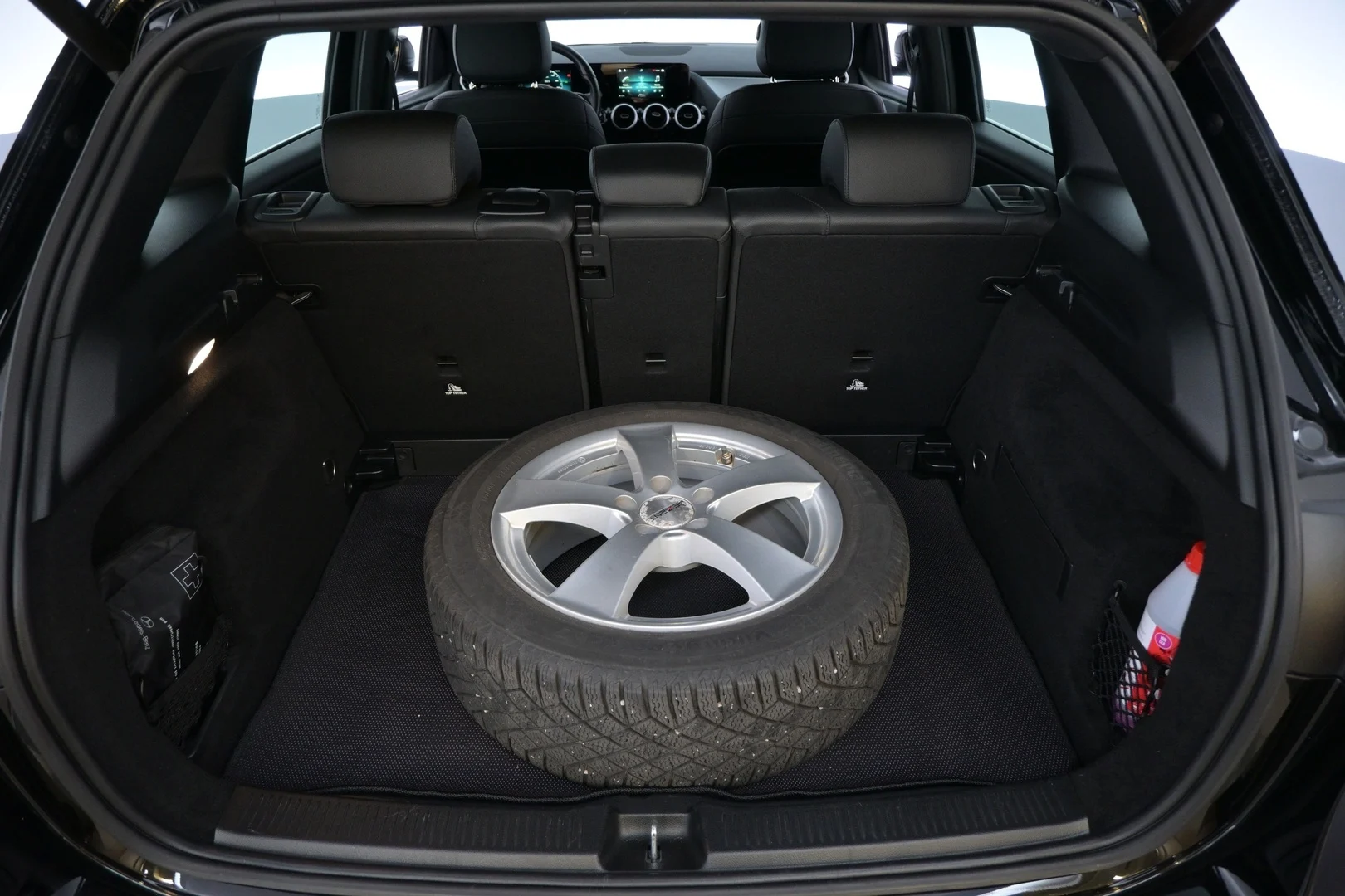 Car Image - 2XsBMLDsHuunN0Ii5bFRpf