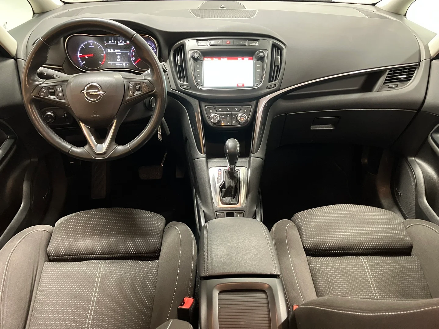Car Image - 48uyrPDCxgPJYH4kDyLvIc