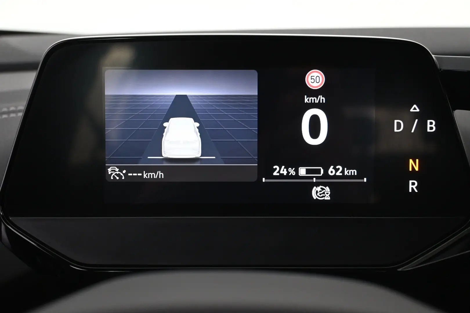 Car Image - 23N73HI5O1Y1hXIKNf39Mc