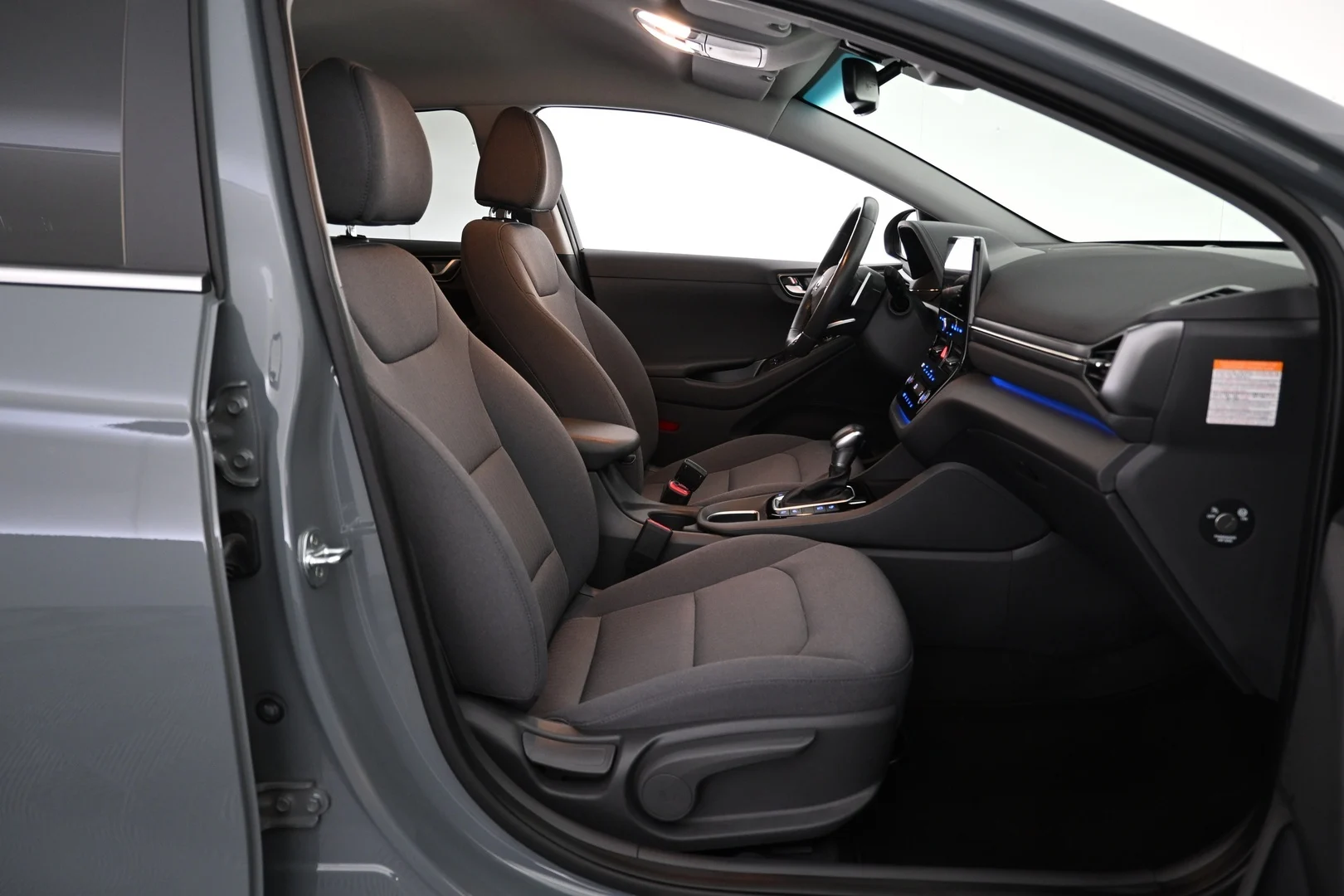 Car Image - TE4VMyYMmpl5IzIAB51Ts
