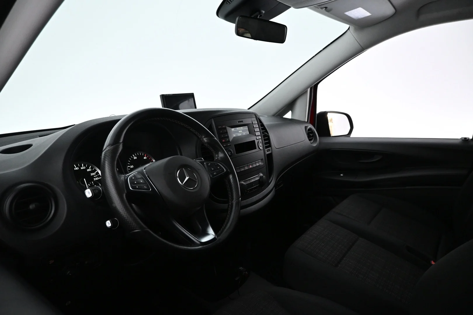 Car Image - 7pL2fN7LFrhUv7u9UygVdK