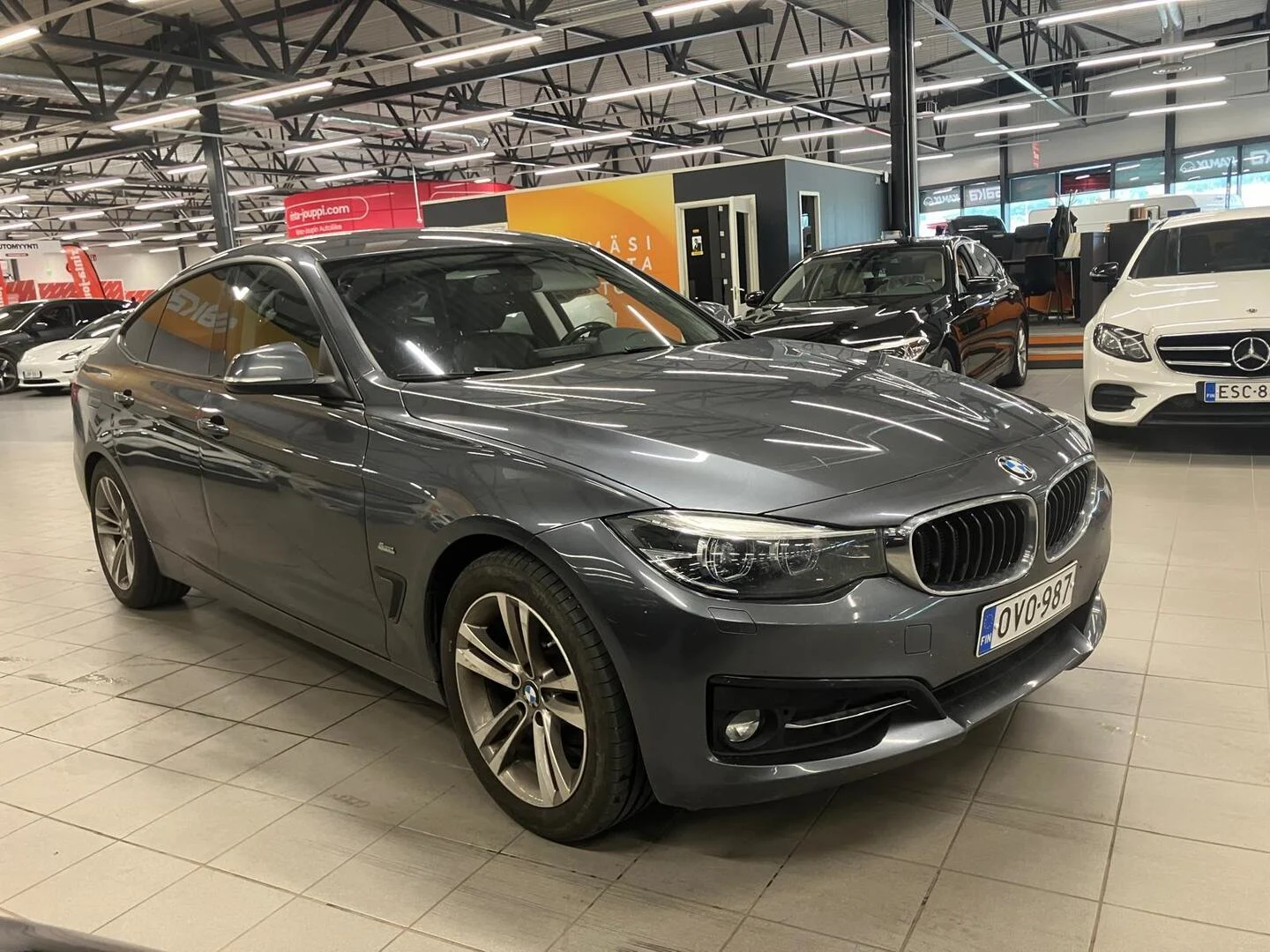 Car Image - 2m2tMUWvv7NxY3gFQp6DeA
