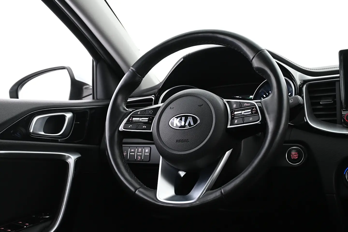 Car Image - 676MWXkaZsvQ5gc67kn1b7