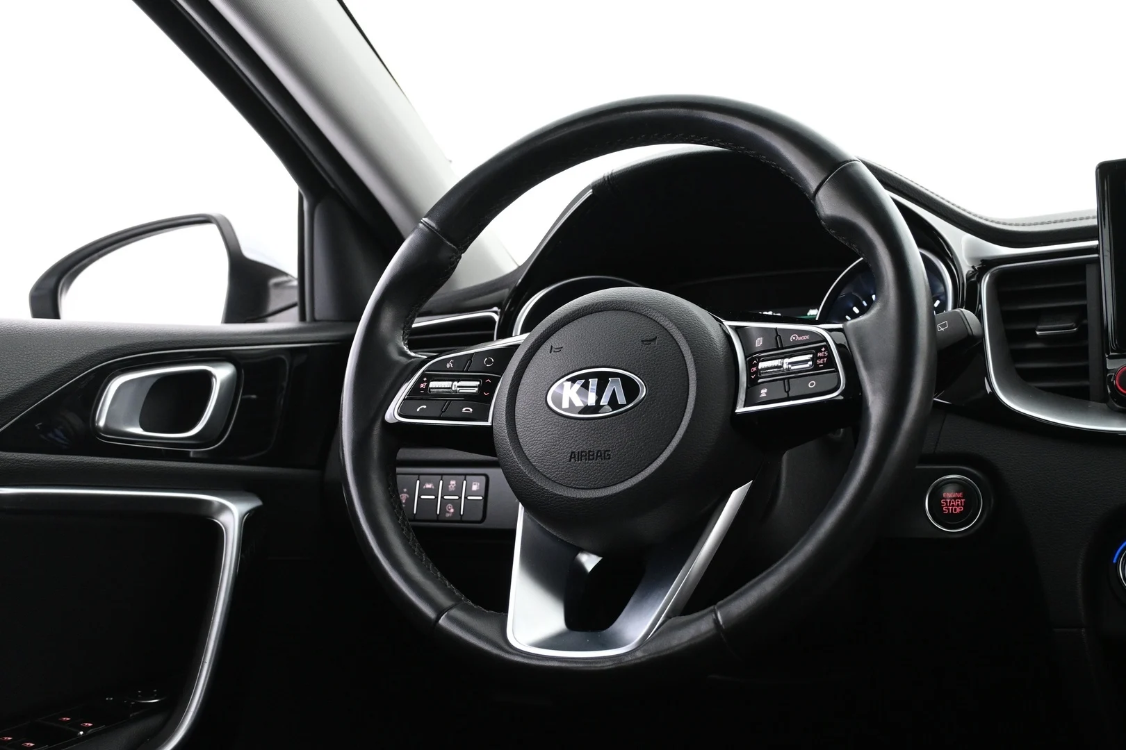Car Image - 676MWXkaZsvQ5gc67kn1b7