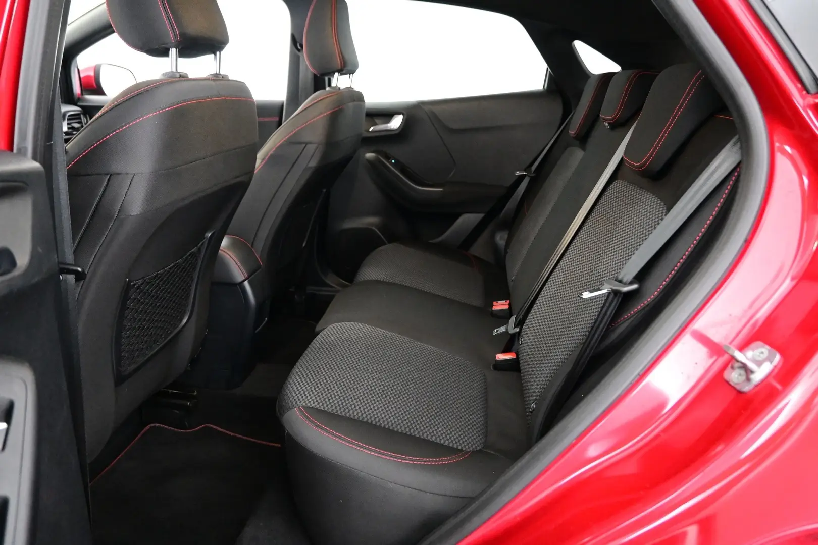 Car Image - AgNNMReb8ihczBIuREx3Q