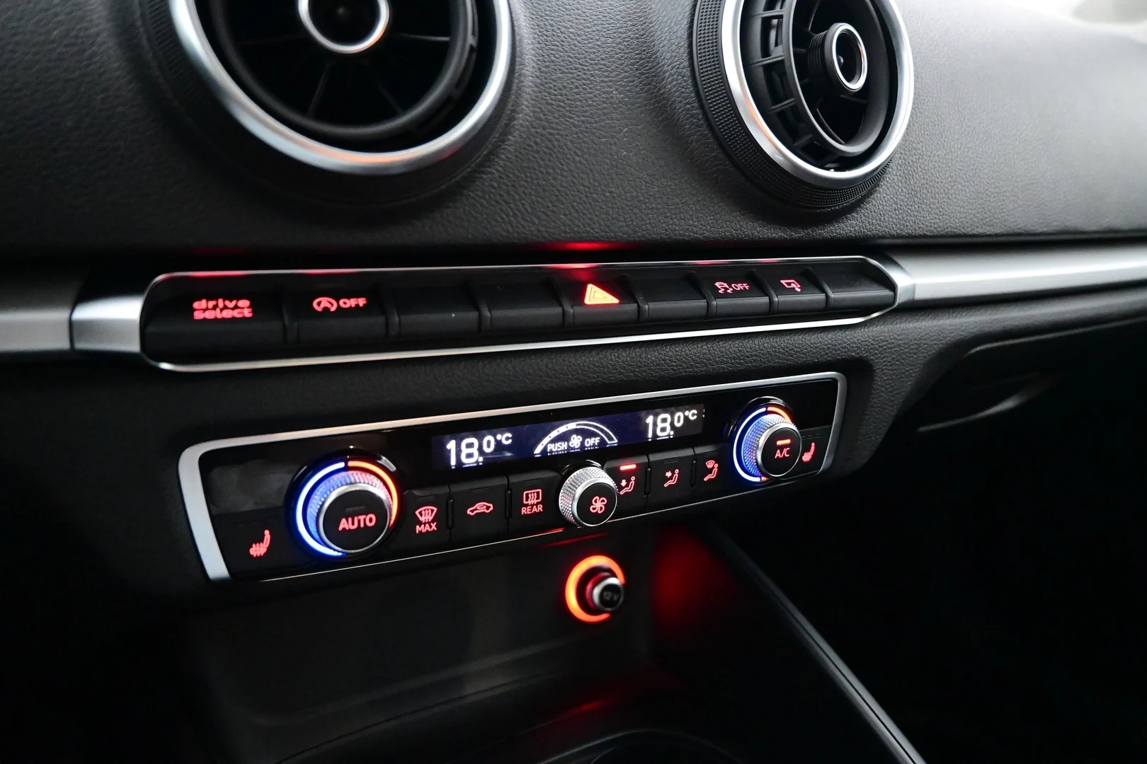 Car Image - 3w7yix873vXFuJTycawyw2