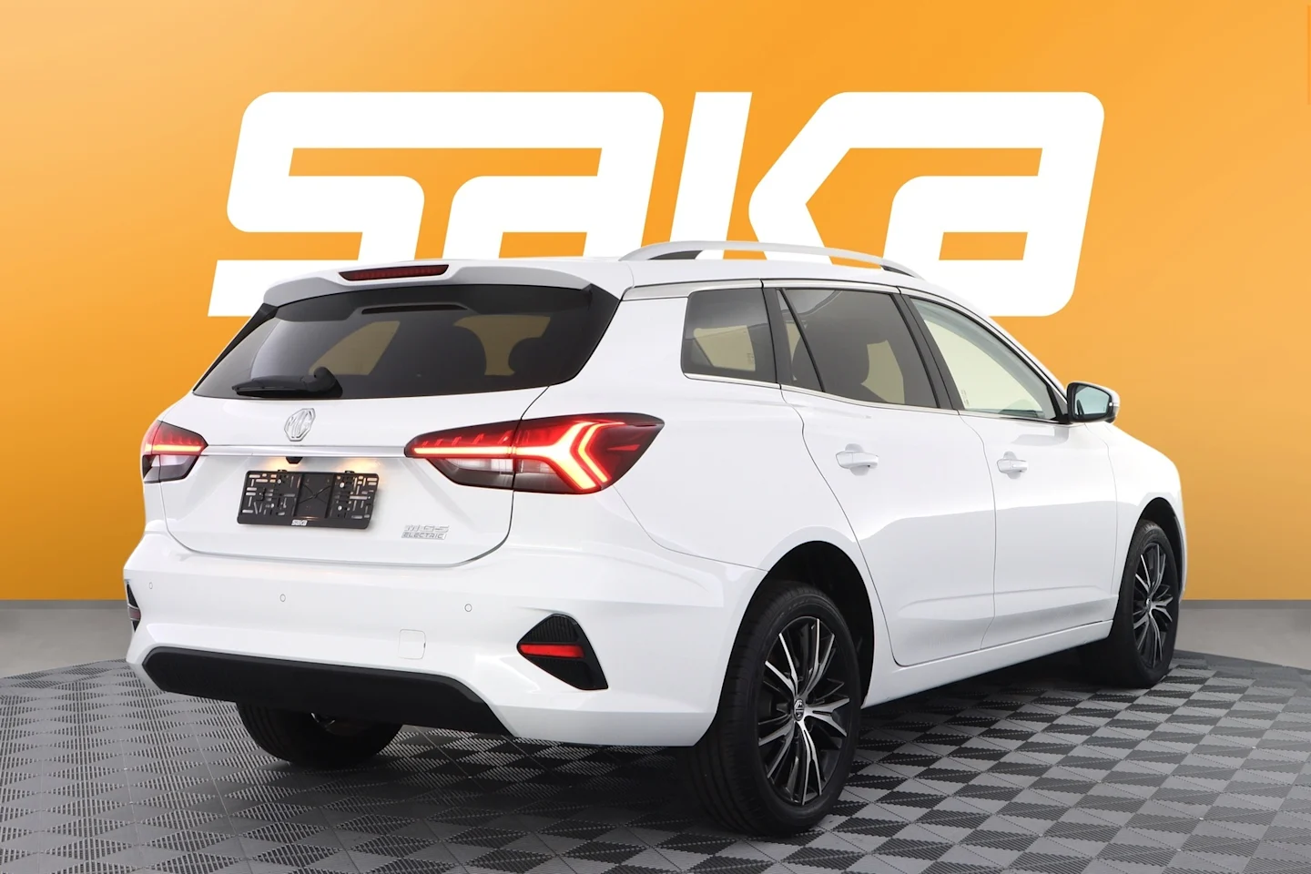 Car Image - 1fAHa7VBFaoojGRQjhBs7E