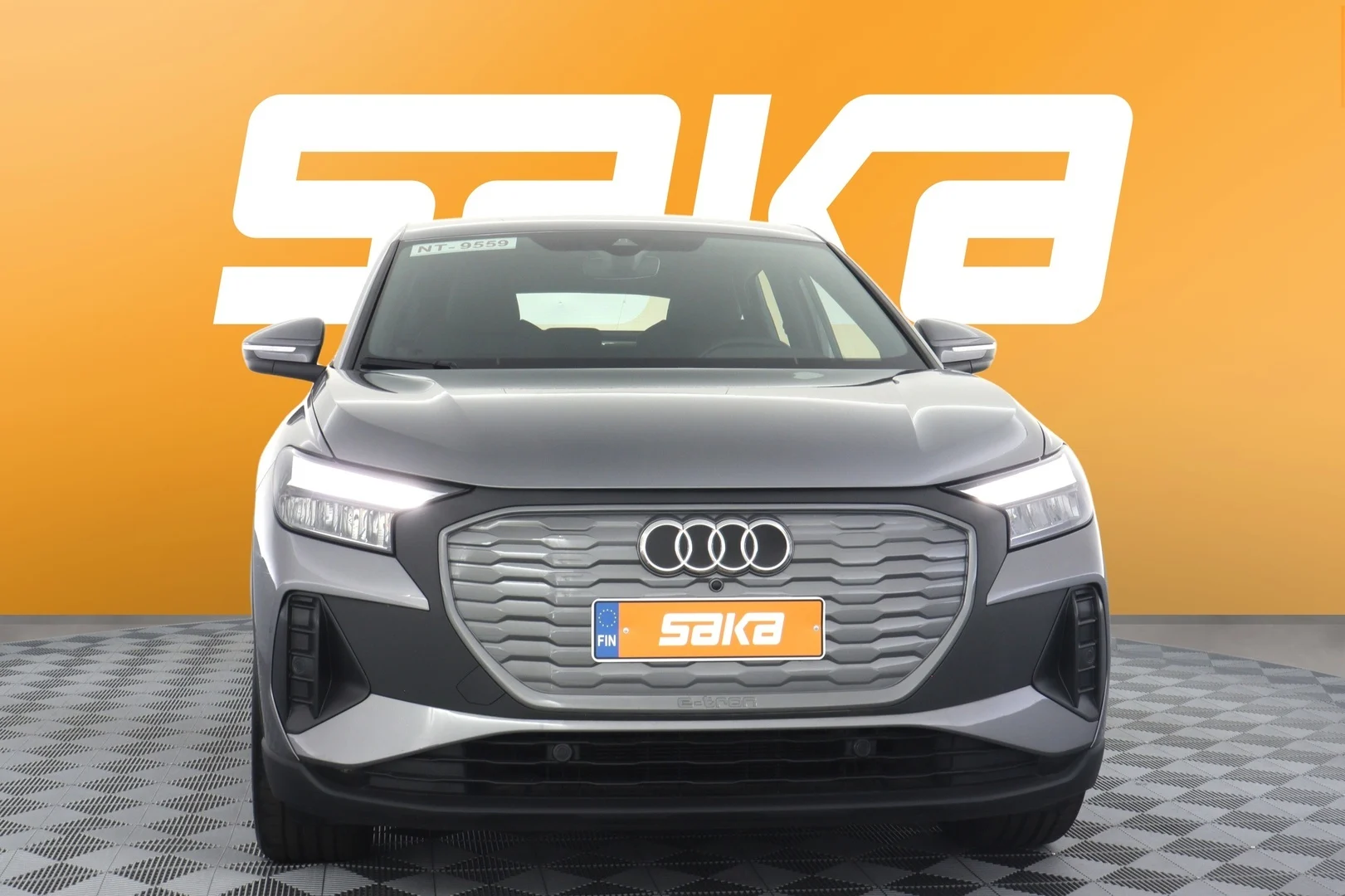 Car Image - 4QG62zv8EKa8RYSSlFLTFl