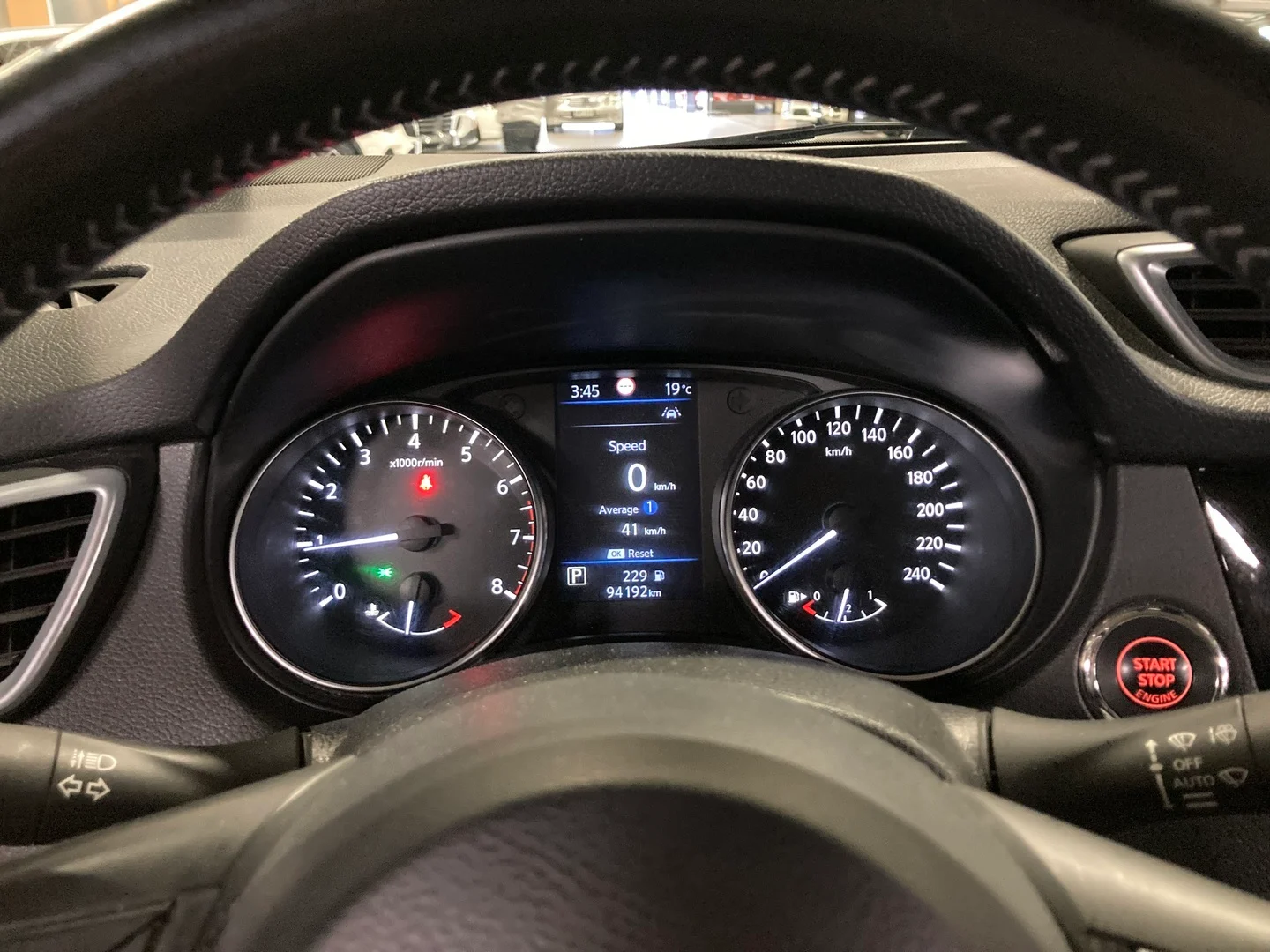 Car Image - 2WzuEv1SXBdG75kHoNjglI