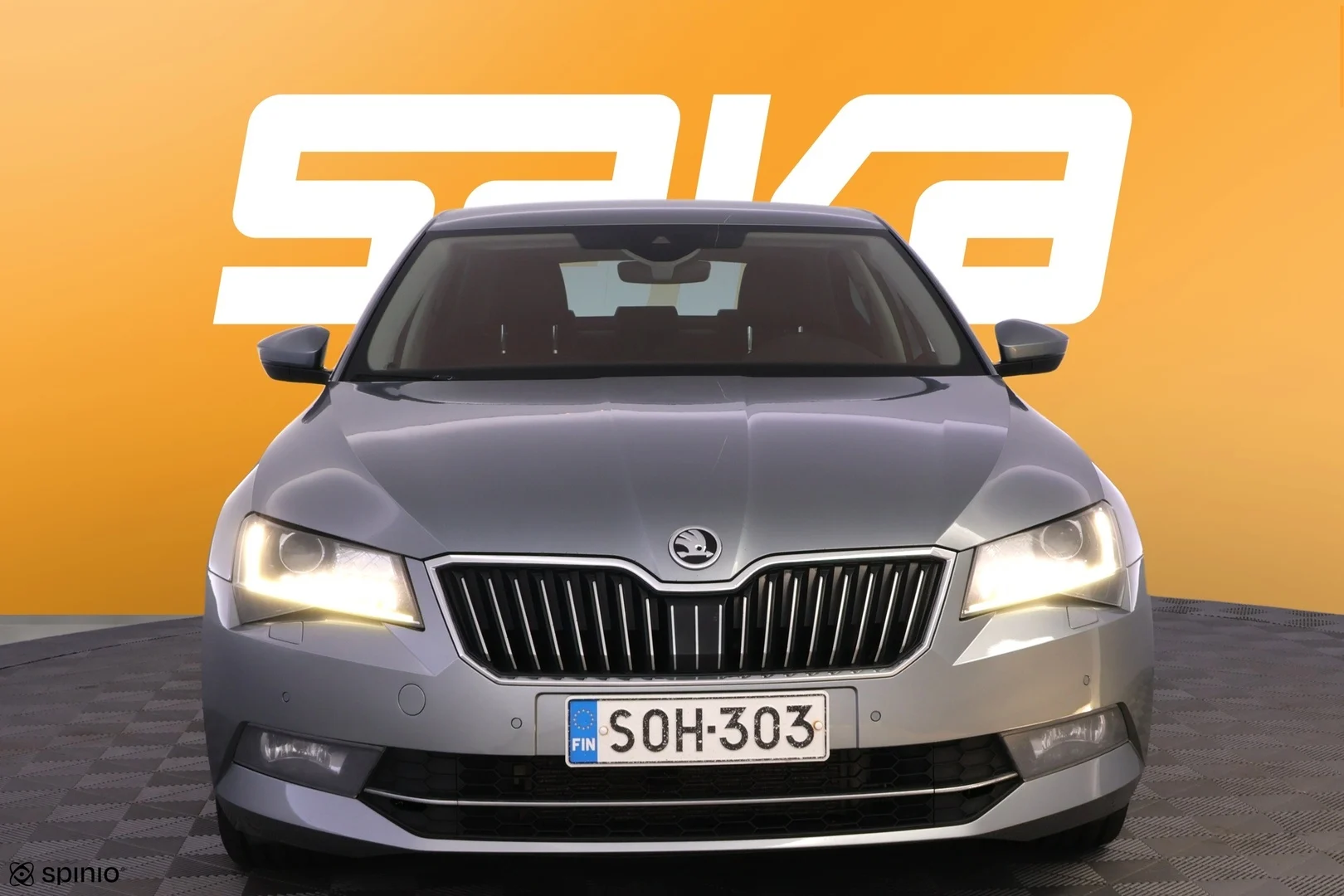 Car Image - 11r9cGRcOYx46RbP37CAw2