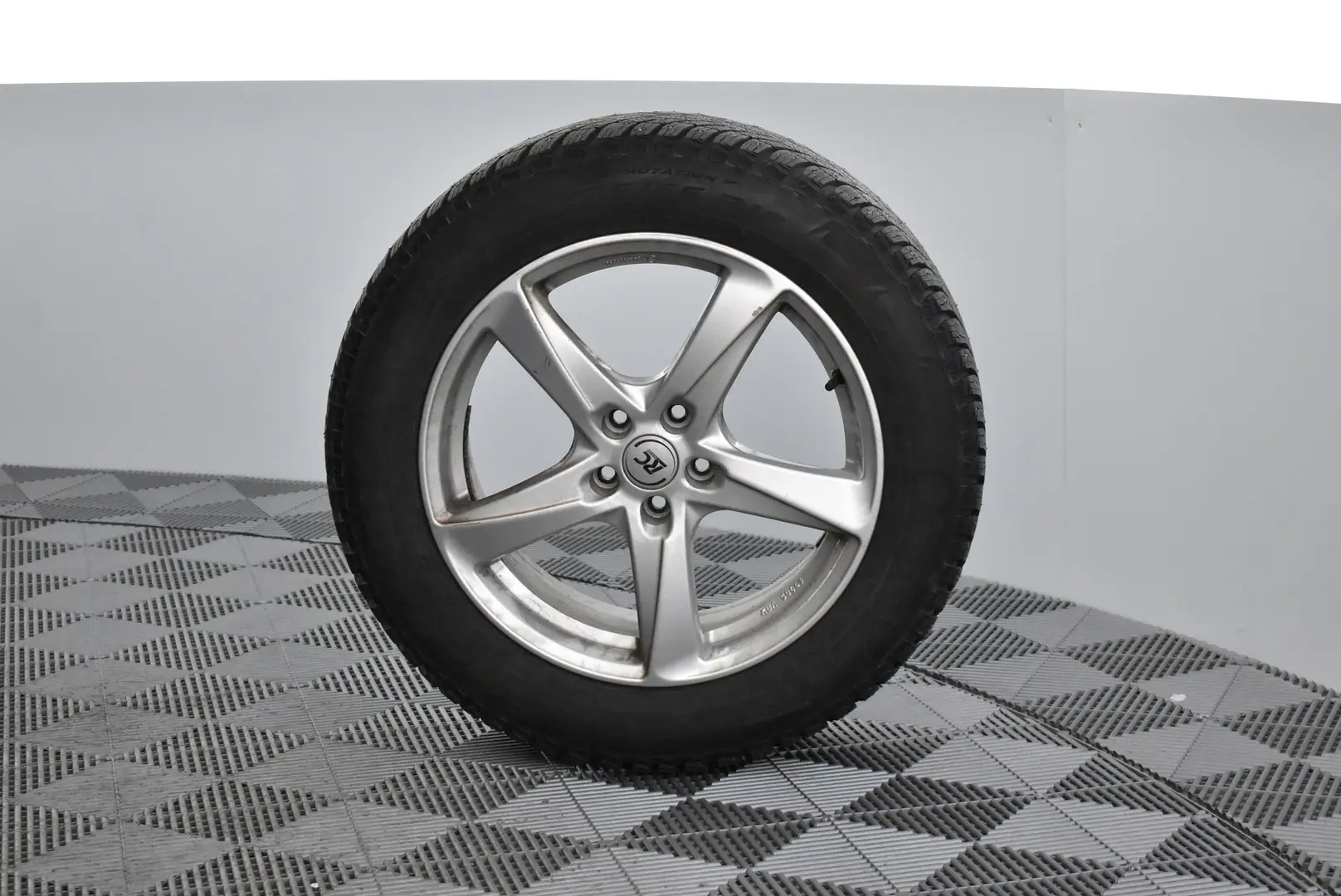 Car Image - 12dSYNqBdRwcimqMnKSs9m