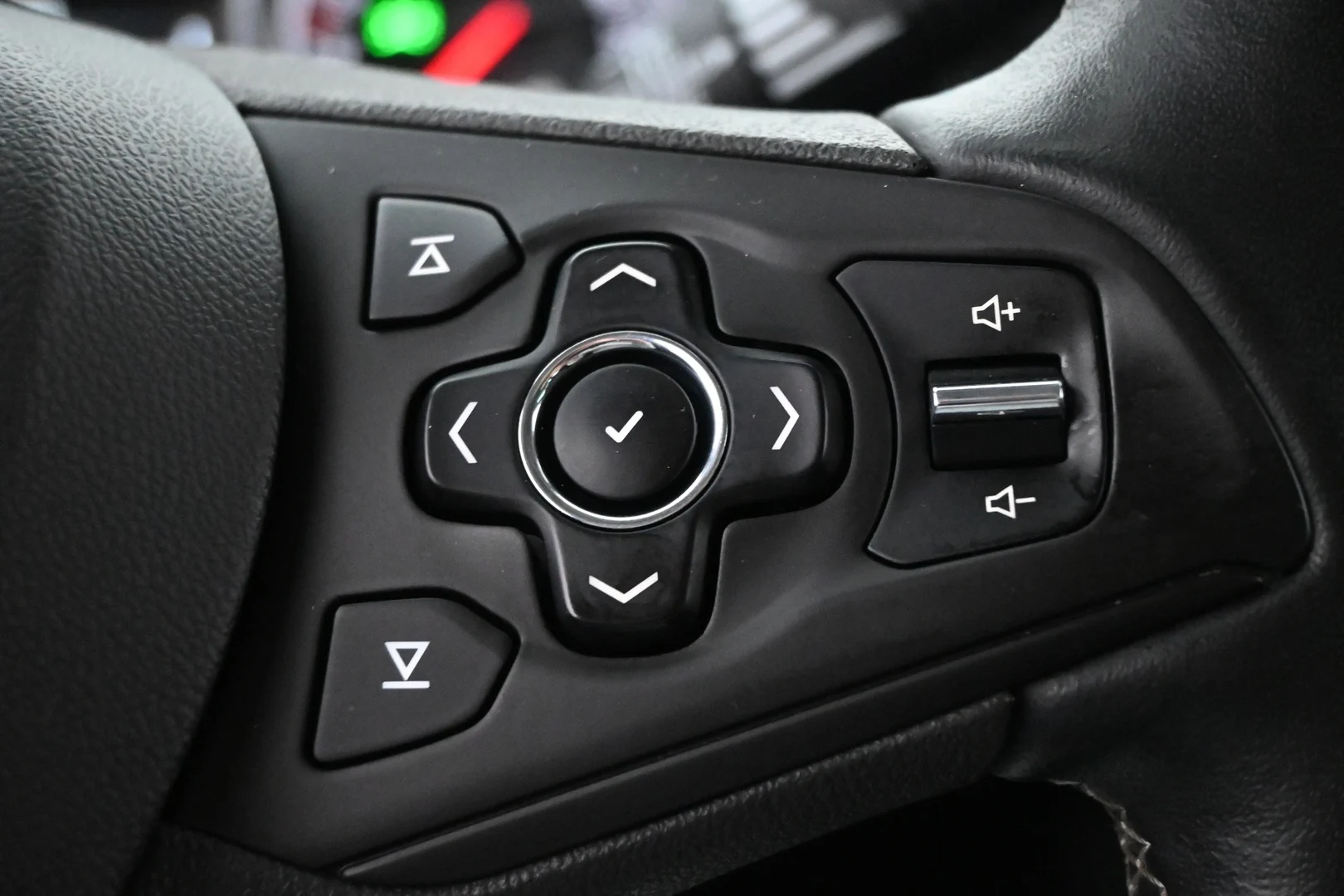 Car Image - 4xztEDkDkbkd2HqHJqp3tU