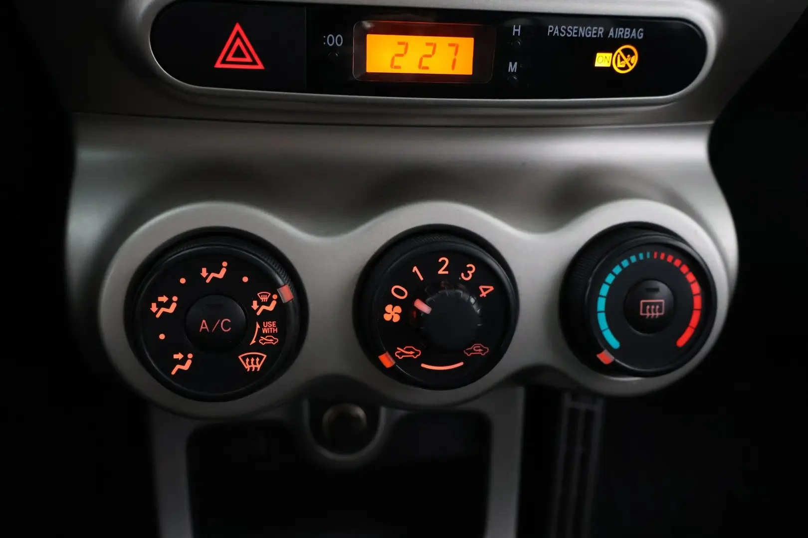 Car Image - 1PI52bHJ8EJa7rgqWoxKbf
