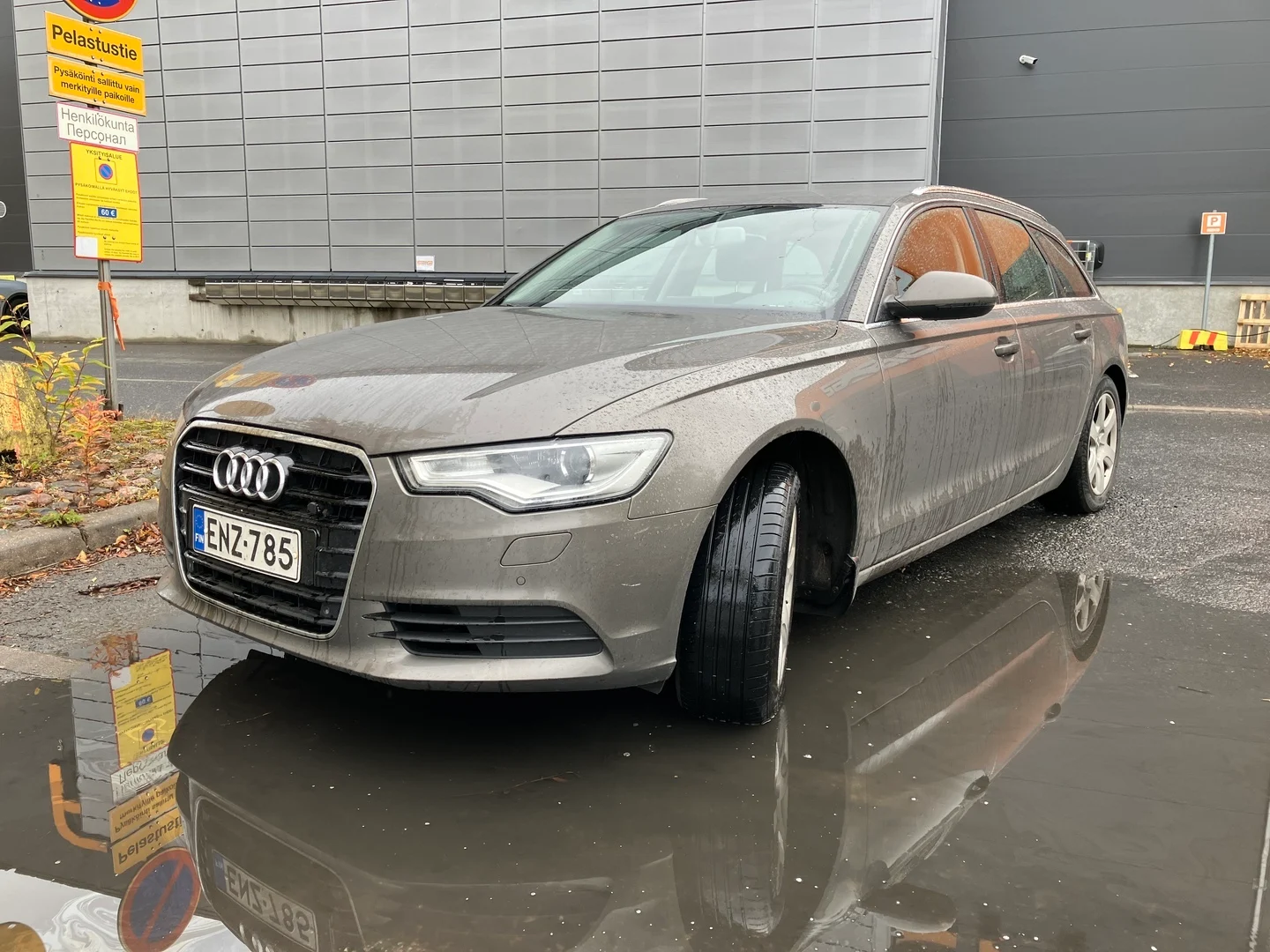 Car Image - 2fyYhU7v2qd7AMWbuoDX9M