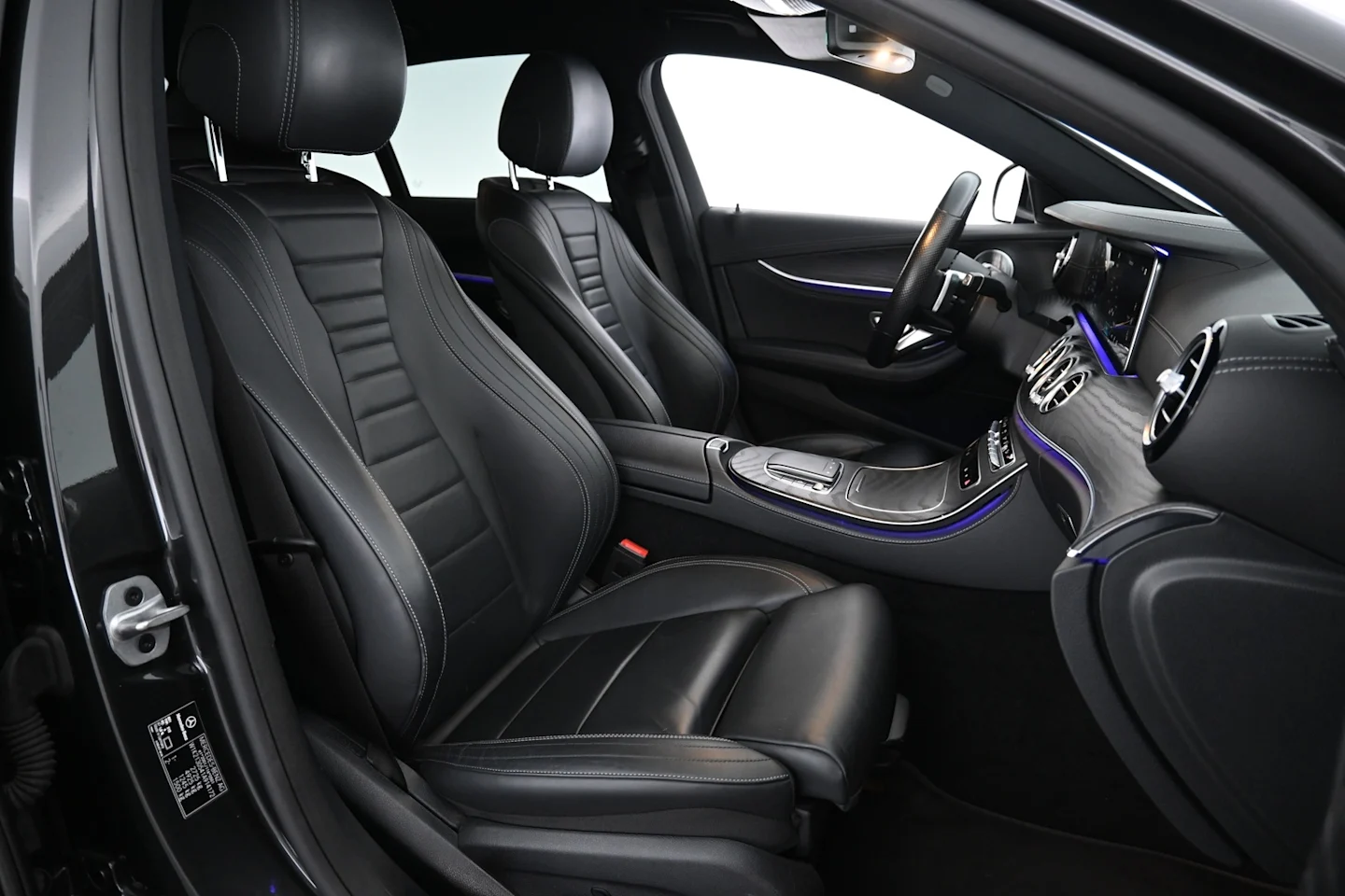 Car Image - eLJ0zJiDitG1csoRkrdW4