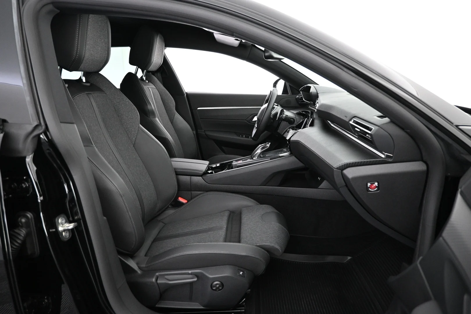 Car Image - WnqSy3fJbTMTA8tHqYqWS