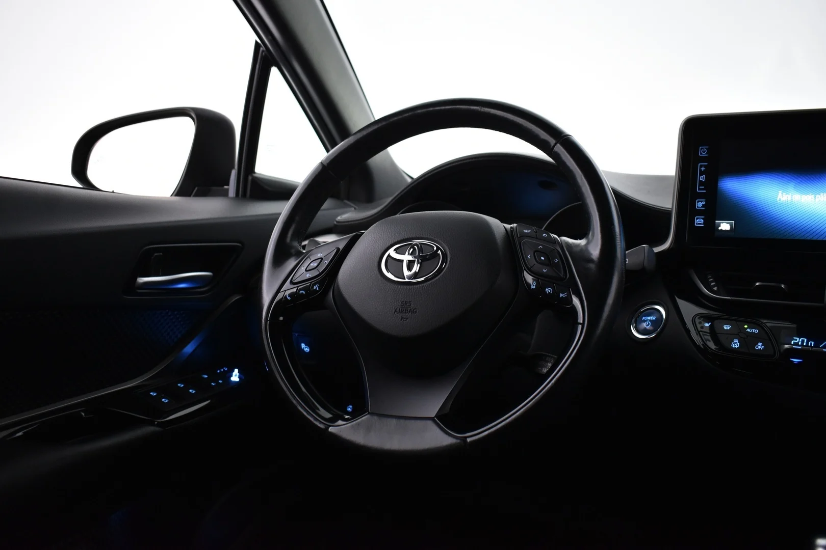 Car Image - 3quMX1RWbP2N8OP7FI2fiC