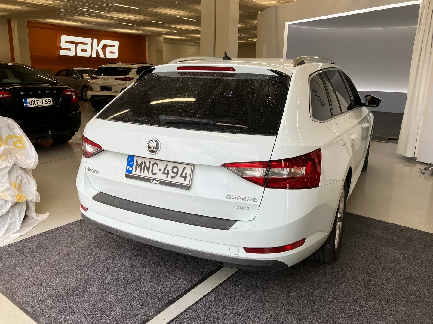 Car Image - 7ewUn65YRg5mT2sRSL8o1L
