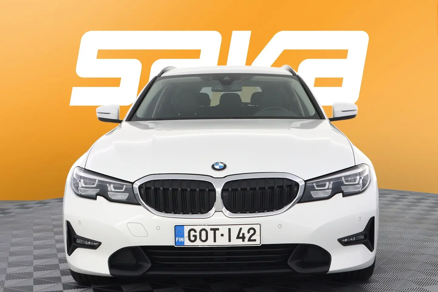 Car Image - Hjj1b91du9mJJWRv5XFeo