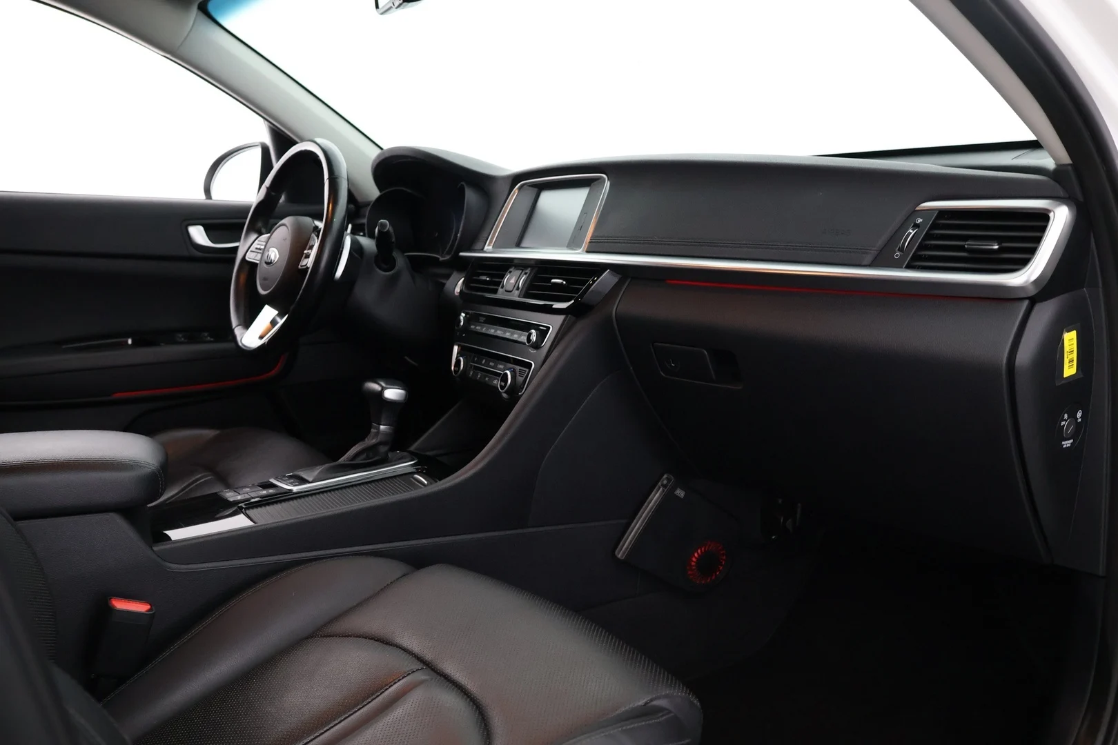 Car Image - 5LFgg4XcrJCVhBC29cRL5I